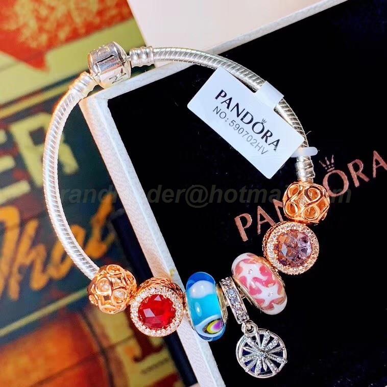 Pandora Bracelets 1372